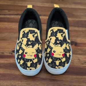 Pokemon Pikachu Kids Slip-On Shoes Size 3